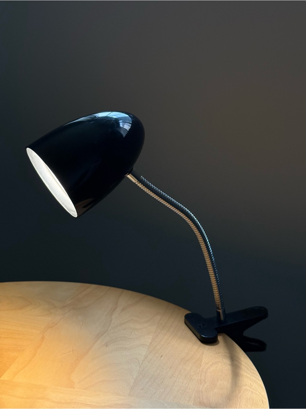 Vintage c2004 Space Age Style Post Modern Black Clamp Lamp Light by Intertek
